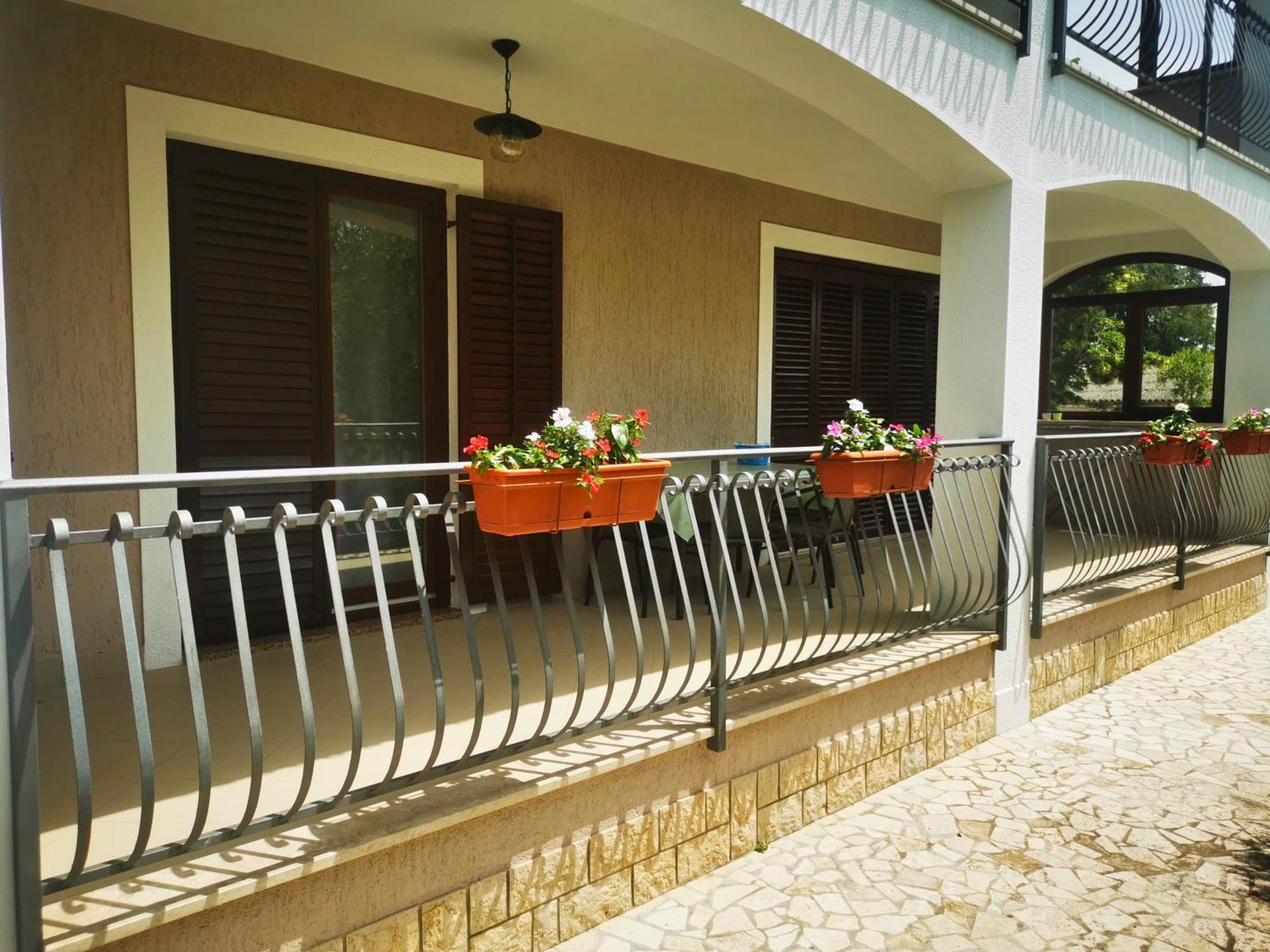 Garden Apartment Maria Vrsar Exterior photo